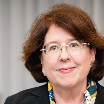 Elizabeth McCaul